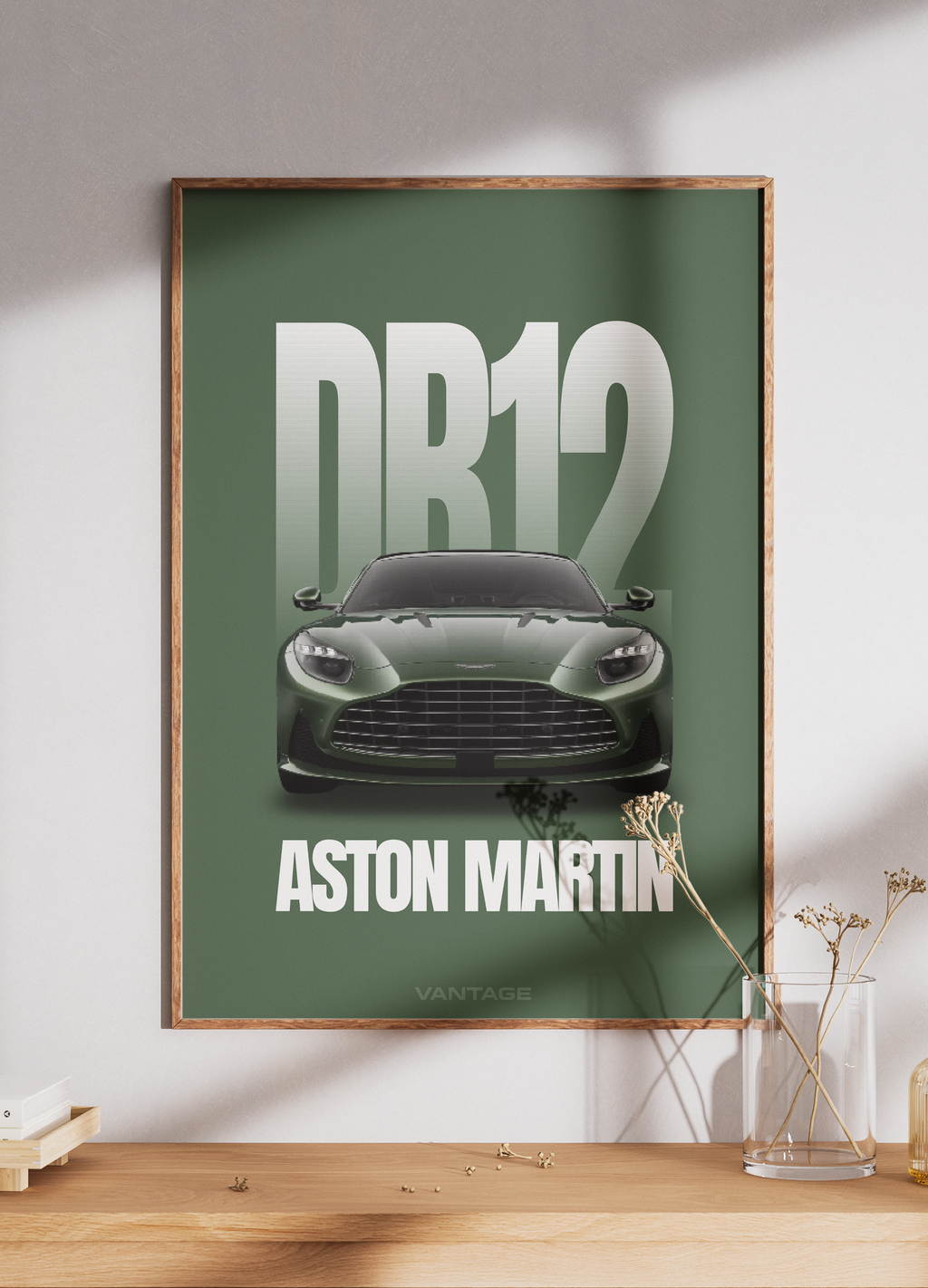 ASTON MARTIN - DB12